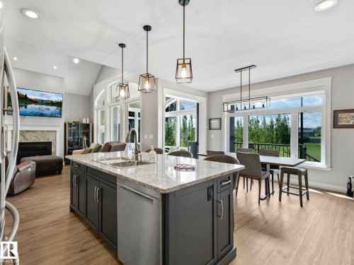 1A 53521 Rge Rd 272, Rural Parkland County, AB - Indoor Photo Showing Kitchen With Upgraded Kitchen