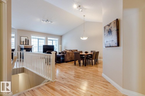 #4 85 Northridge Dr, St. Albert, AB - Indoor Photo Showing Dining Room