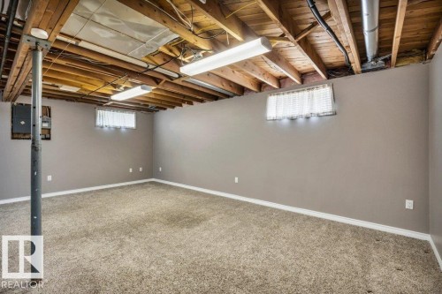 9 Linden St, Spruce Grove, AB - Indoor Photo Showing Basement