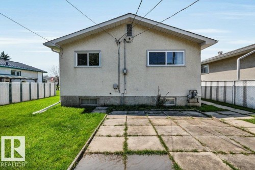 9 Linden St, Spruce Grove, AB - Outdoor With Exterior