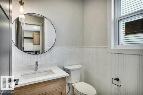 21 Norwyck Way, Spruce Grove, AB - Indoor Photo Showing Bathroom