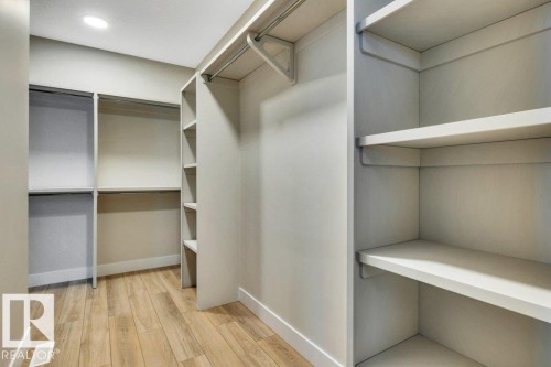 21 Norwyck Way, Spruce Grove, AB - Indoor Photo Showing Other Room