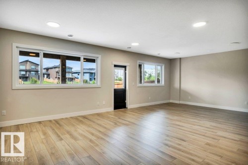 21 Norwyck Way, Spruce Grove, AB - Indoor Photo Showing Other Room