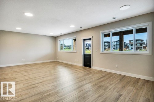 21 Norwyck Way, Spruce Grove, AB - Indoor Photo Showing Other Room