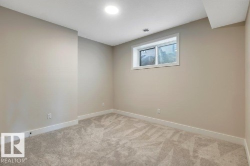 21 Norwyck Way, Spruce Grove, AB - Indoor Photo Showing Other Room