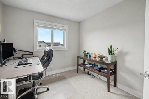 1303 162 Street Sw, Edmonton, AB - Indoor Photo Showing Office