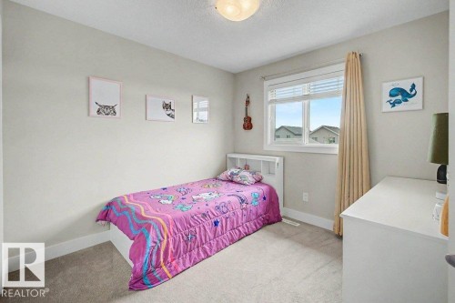 1303 162 Street Sw, Edmonton, AB - Indoor Photo Showing Bedroom