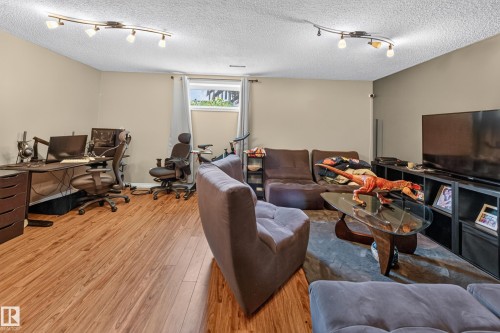 124 Keystone Crescent, Leduc, AB 