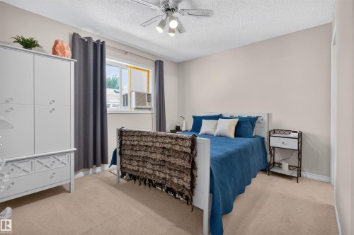 19 Desmarais Crescent, St. Albert, AB - Indoor Photo Showing Bedroom