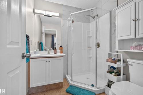 19 Desmarais Crescent, St. Albert, AB - Indoor Photo Showing Bathroom