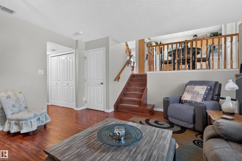 19 Desmarais Crescent, St. Albert, AB - Indoor