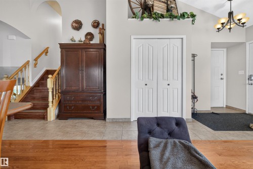 19 Desmarais Crescent, St. Albert, AB - Indoor Photo Showing Other Room