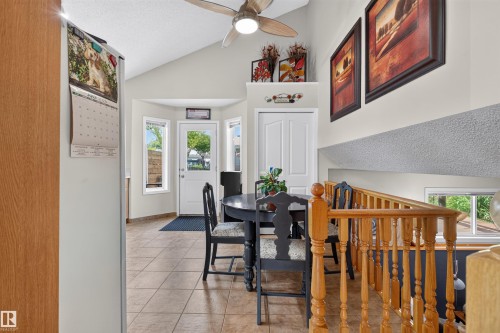 19 Desmarais Crescent, St. Albert, AB - Indoor Photo Showing Dining Room
