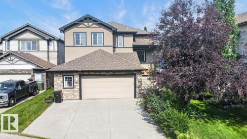 817 Southfork Green, Leduc, AB 