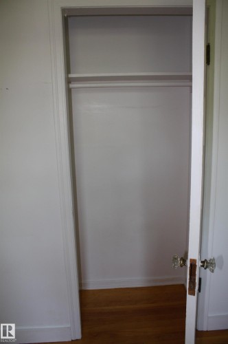 Image quality insufficient for description - 5227 51 Street, Redwater, AB - Indoor