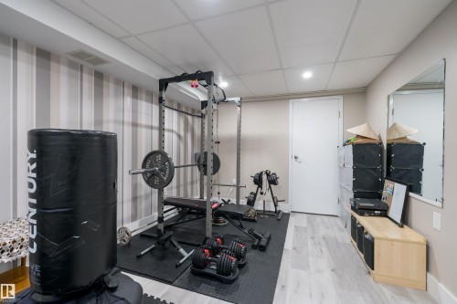 11236 40 Avenue Nw, Edmonton, AB - Indoor Photo Showing Gym Room