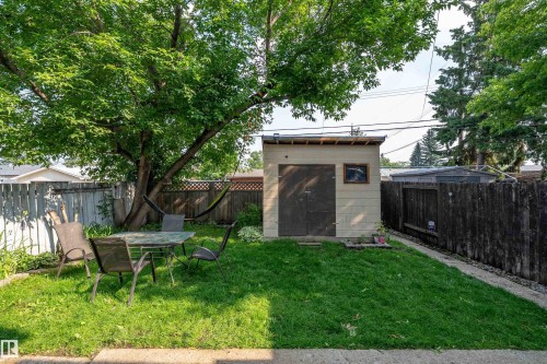 11236 40 Avenue Nw, Edmonton, AB - Outdoor