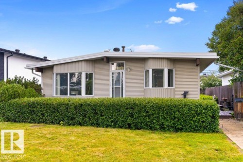 11408 53 Avenue Nw, Edmonton, AB - Outdoor