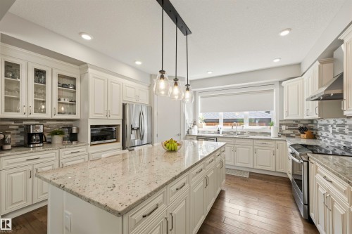 14605 78 Avenue Nw, Edmonton, AB - Indoor Photo Showing Kitchen With Upgraded Kitchen