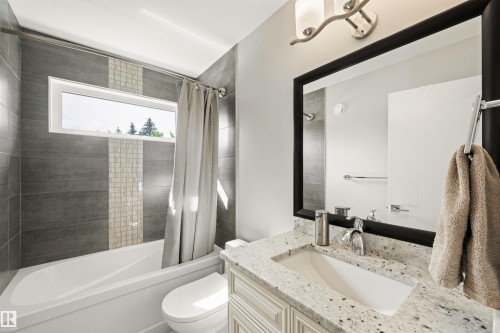 14605 78 Avenue Nw, Edmonton, AB - Indoor Photo Showing Bathroom