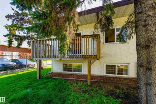 8920A 144 Avenue Nw, Edmonton, AB - Outdoor