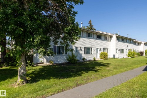 4303 46 Street, Stony Plain, AB - Outdoor
