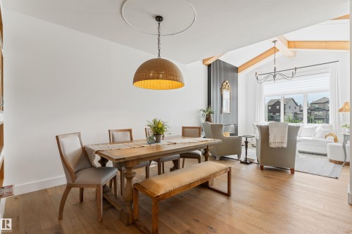 47 Gladstone Bend, Spruce Grove, AB - Indoor Photo Showing Dining Room