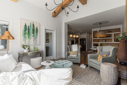 47 Gladstone Bend, Spruce Grove, AB - Indoor Photo Showing Living Room