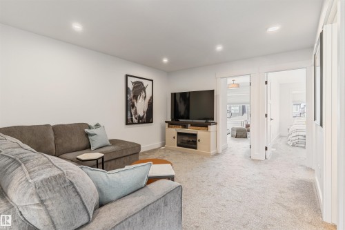 47 Gladstone Bend, Spruce Grove, AB - Indoor