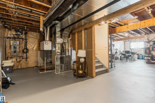 47 Gladstone Bend, Spruce Grove, AB - Indoor Photo Showing Basement