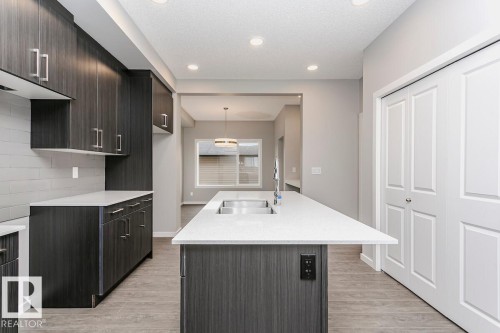 306 Hawthorn Way, Leduc, AB 