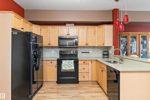 #315 612 111 St Sw, Edmonton, AB - Indoor Photo Showing Kitchen With Double Sink