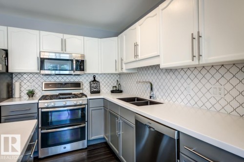 12114 16 Avenue Sw, Edmonton, AB - Indoor Photo Showing Kitchen With Double Sink With Upgraded Kitchen
