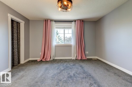 12114 16 Avenue Sw, Edmonton, AB - Indoor Photo Showing Other Room