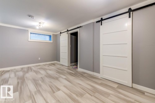 12114 16 Avenue Sw, Edmonton, AB - Indoor Photo Showing Other Room