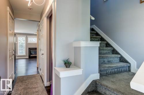 12114 16 Avenue Sw, Edmonton, AB - Indoor Photo Showing Other Room
