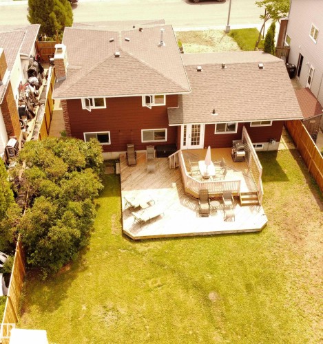 18316 78 Avenue Nw, Edmonton, AB - Outdoor