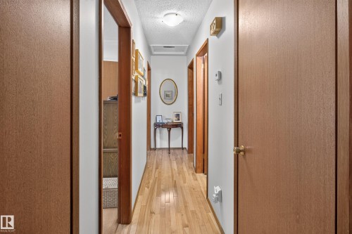 304 Fir Street, Sherwood Park, AB - Indoor Photo Showing Other Room