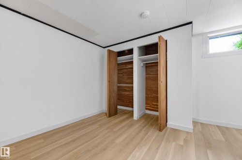 304 Fir Street, Sherwood Park, AB - Indoor Photo Showing Other Room