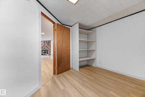 304 Fir Street, Sherwood Park, AB - Indoor Photo Showing Other Room