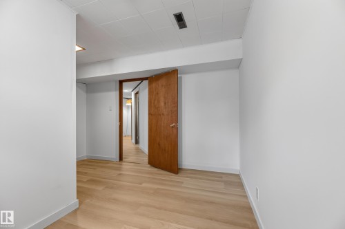 304 Fir Street, Sherwood Park, AB - Indoor Photo Showing Other Room