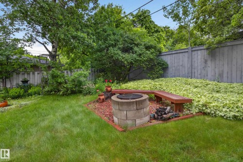 304 Fir Street, Sherwood Park, AB - Outdoor With Backyard