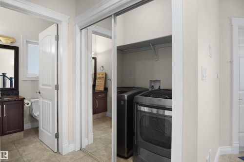 14037 161A Avenue Nw, Edmonton, AB 