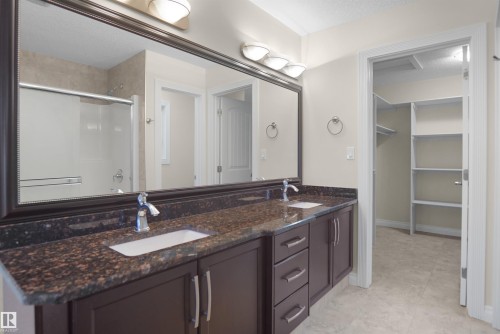 14037 161A Avenue Nw, Edmonton, AB 