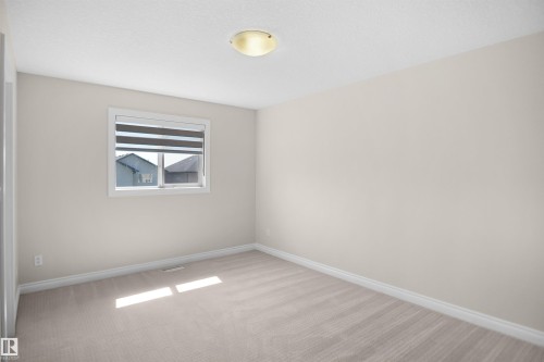 14037 161A Avenue Nw, Edmonton, AB 