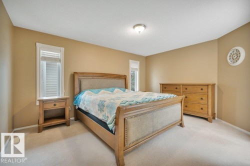 568 Buchanan Road Nw, Edmonton, AB - Indoor Photo Showing Bedroom