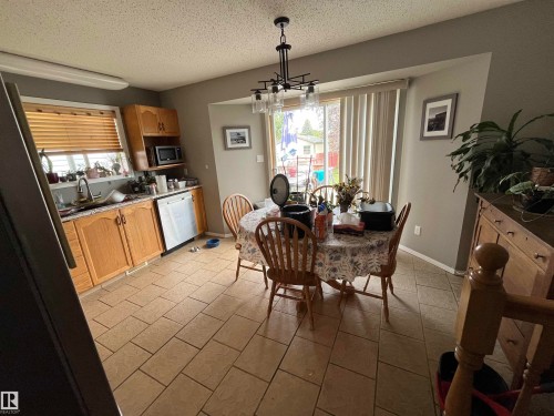 4512 49 Avenue, Cold Lake, AB - Indoor