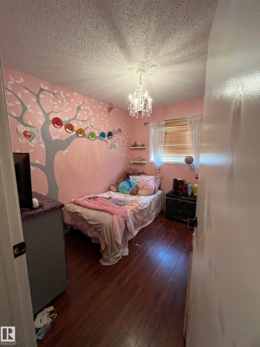 4512 49 Avenue, Cold Lake, AB - Indoor Photo Showing Bedroom