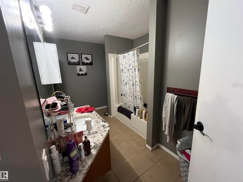 4512 49 Avenue, Cold Lake, AB - Indoor