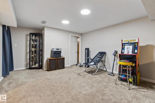 3612 18 Avenue Nw, Edmonton, AB - Indoor